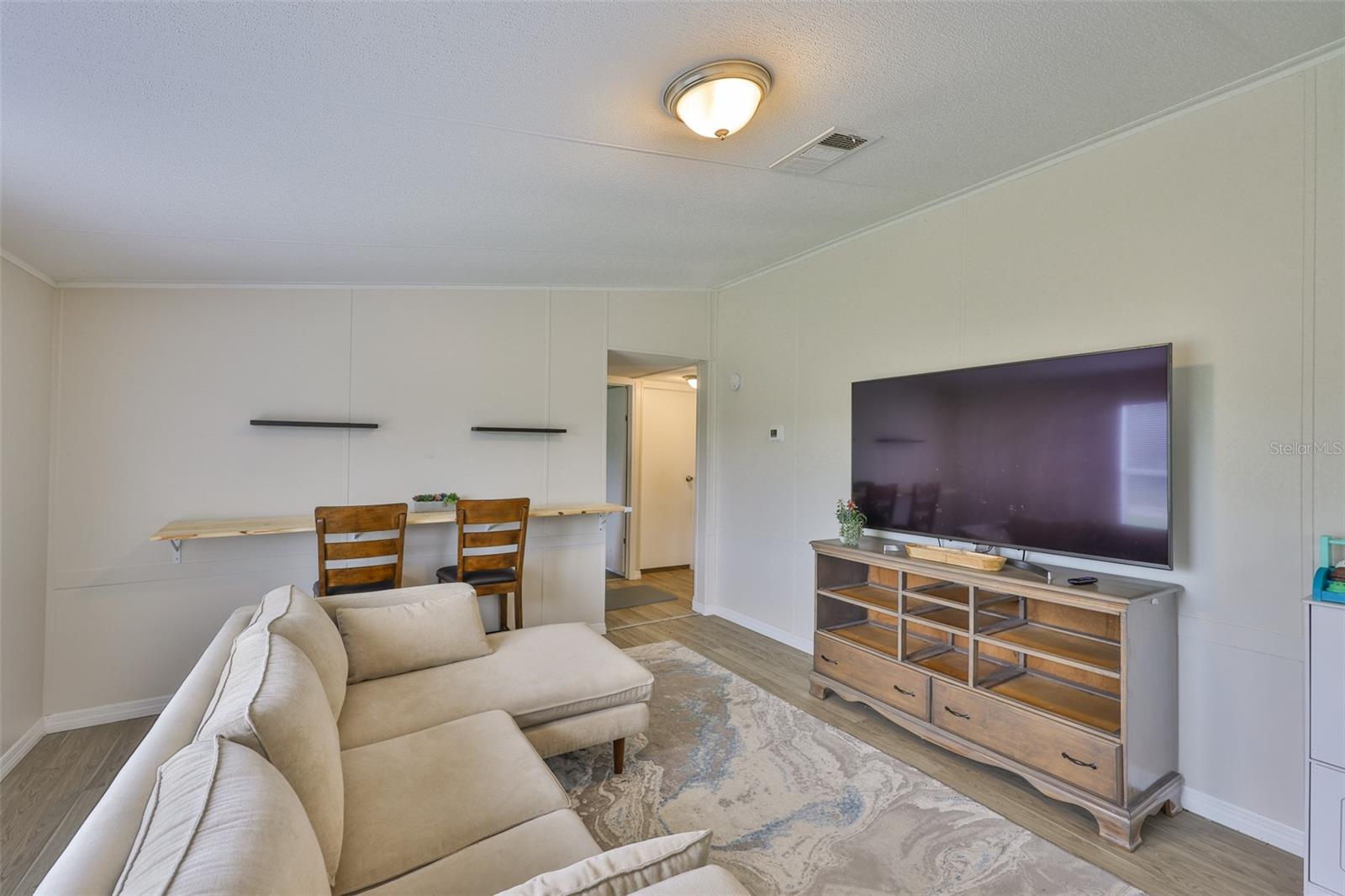 Image 10 of 40 For 6105 Naron Lane