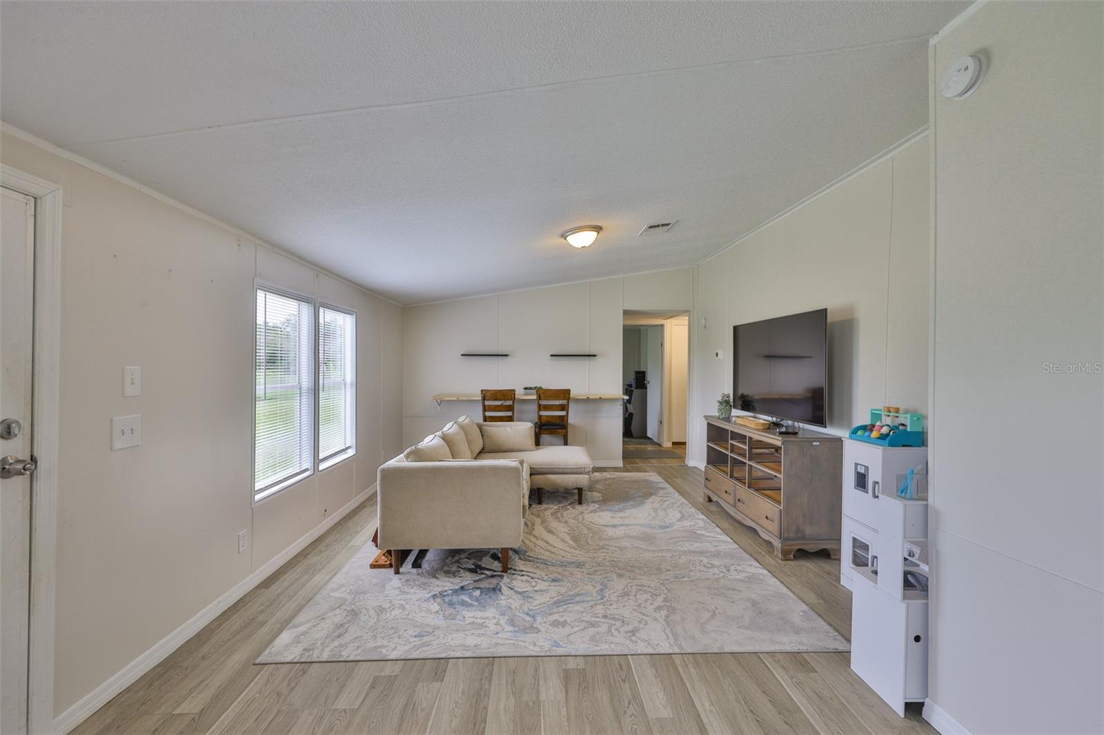 Image 11 of 40 For 6105 Naron Lane
