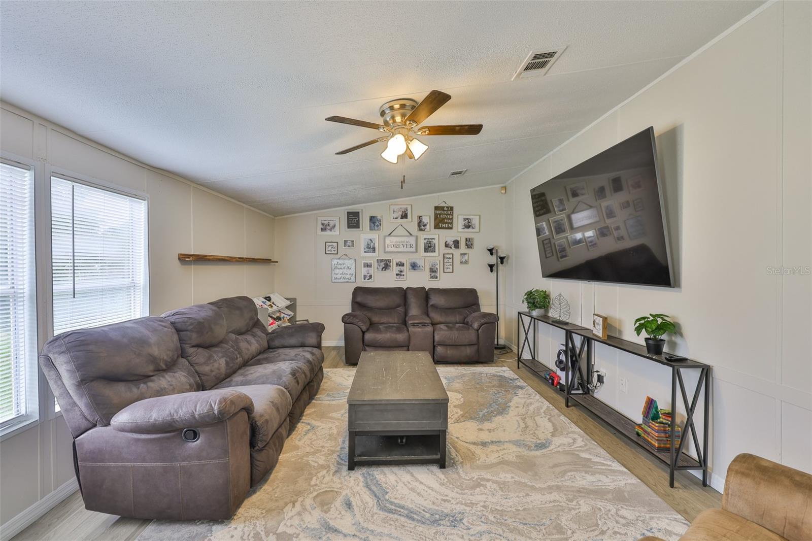 Image 17 of 40 For 6105 Naron Lane