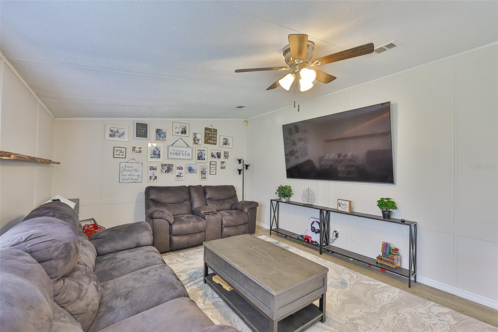 Image 18 of 40 For 6105 Naron Lane