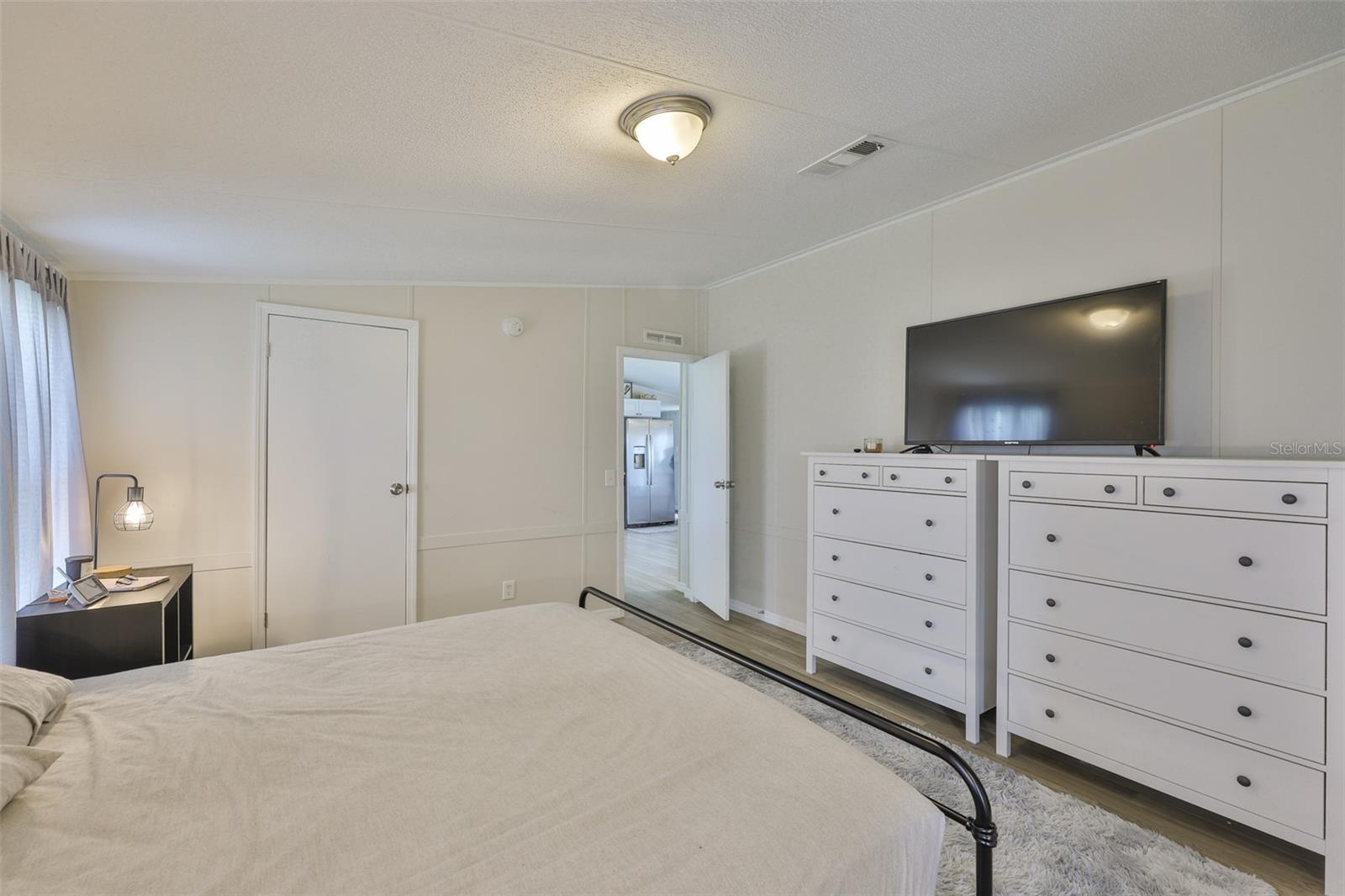 Image 27 of 40 For 6105 Naron Lane
