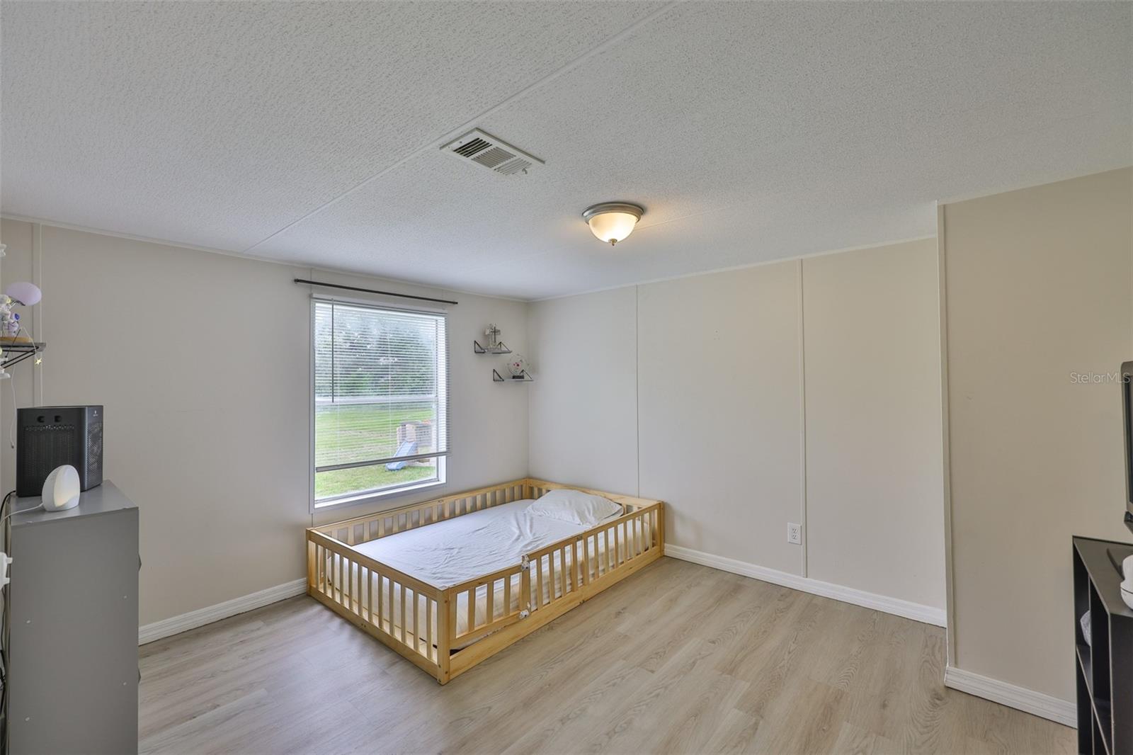 Image 6 of 40 For 6105 Naron Lane