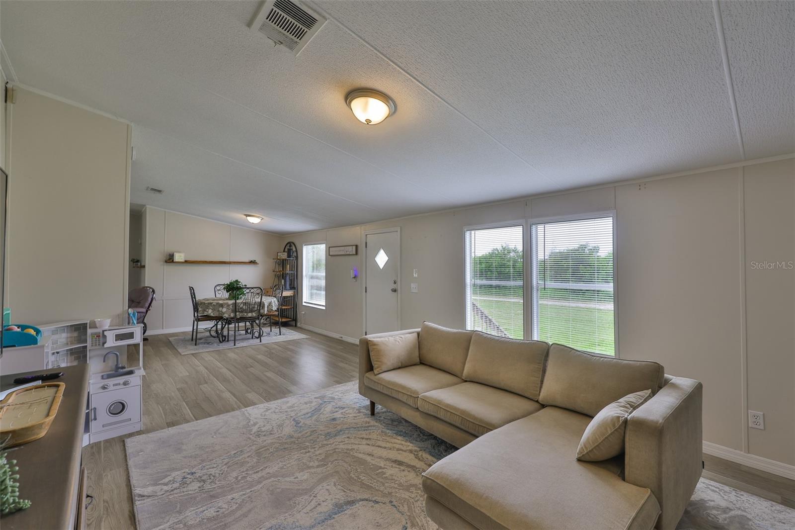 Image 9 of 40 For 6105 Naron Lane