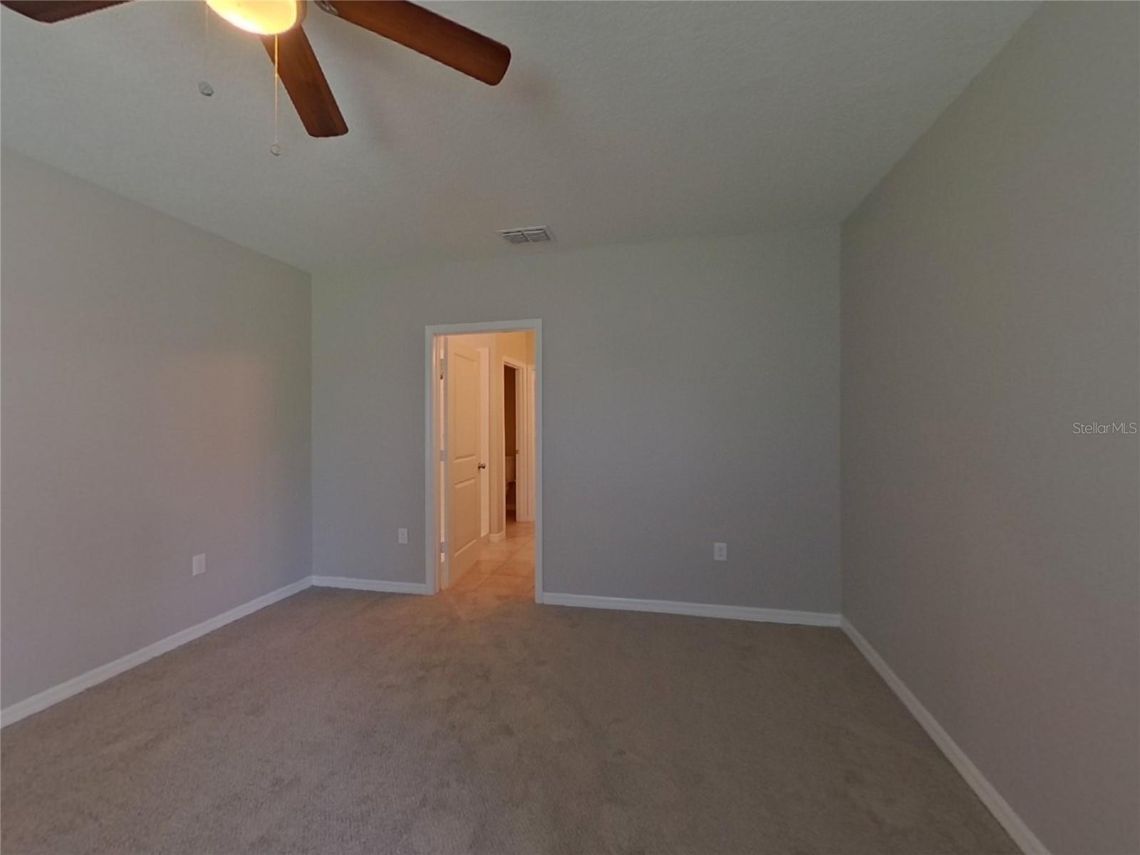 Image 6 of 19 For 12719 Hampton Hill Drive