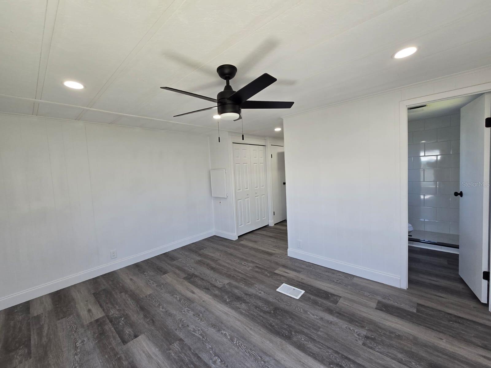 Image 11 of 22 For 3906 Sarah Drive