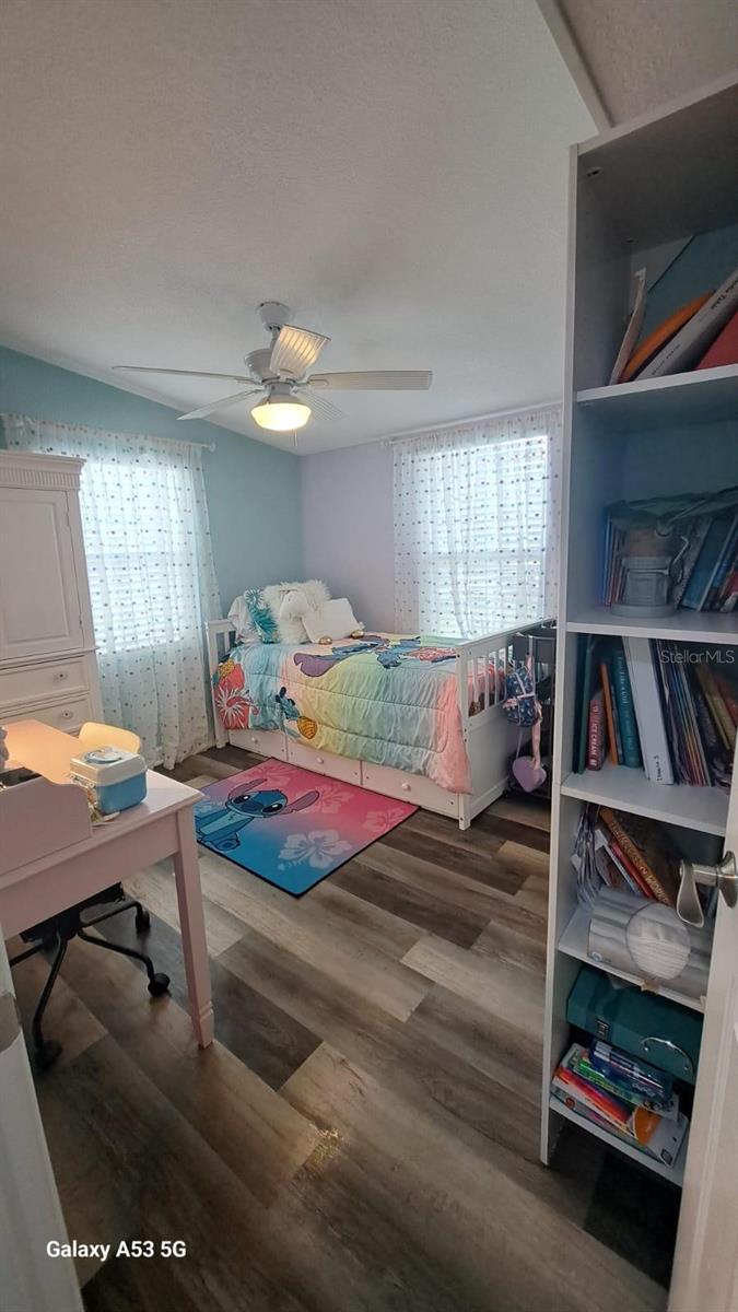 Image 5 of 16 For 33326 Mandrake Road