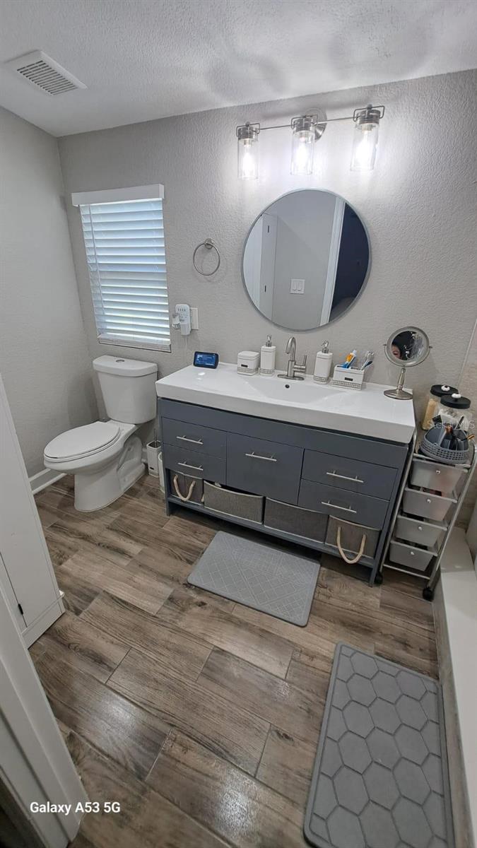 Image 8 of 16 For 33326 Mandrake Road