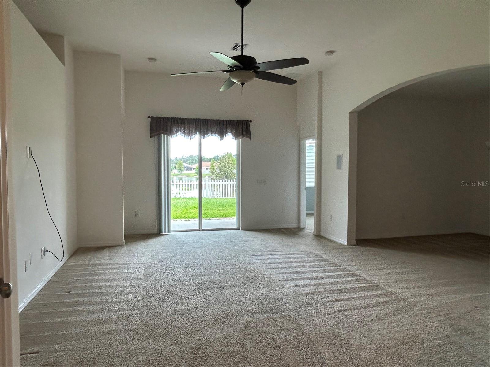 Image 2 of 13 For 3802 Grecko Drive