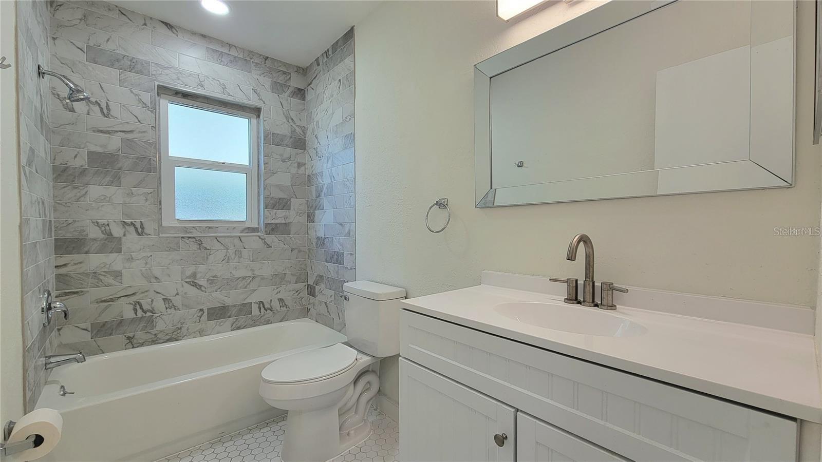 Image 10 of 19 For 4134 1st Avenue S