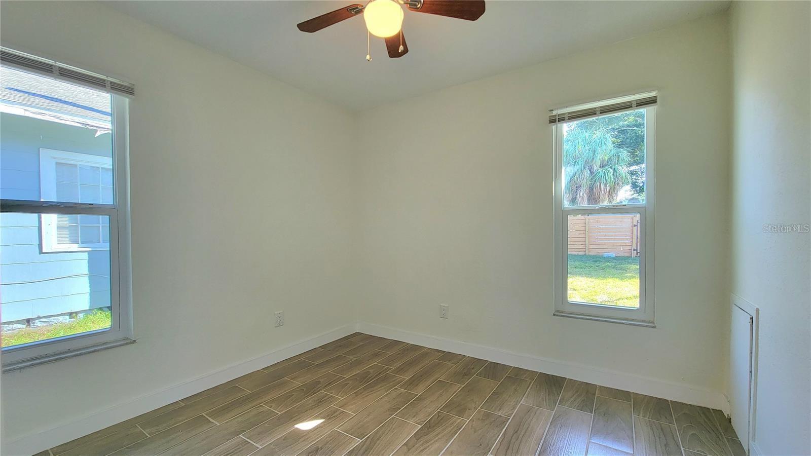 Image 15 of 19 For 4134 1st Avenue S