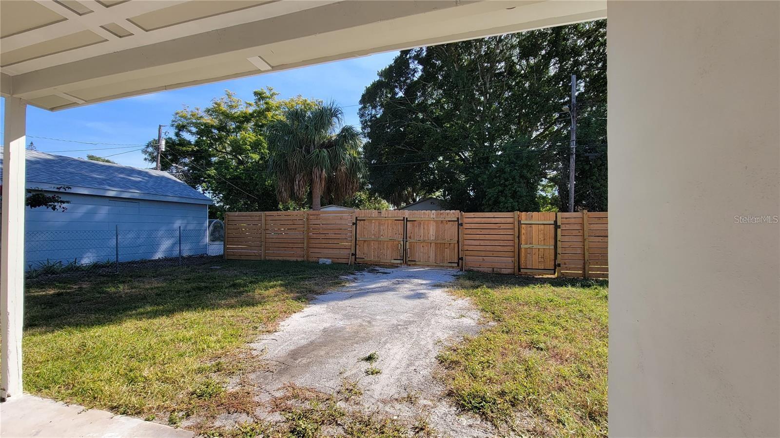 Image 18 of 19 For 4134 1st Avenue S