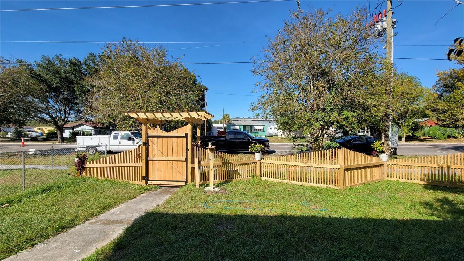 Image 3 of 19 For 4134 1st Avenue S