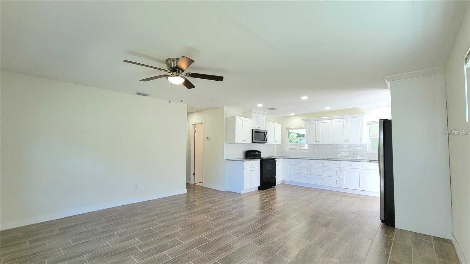 Image 4 of 19 For 4134 1st Avenue S