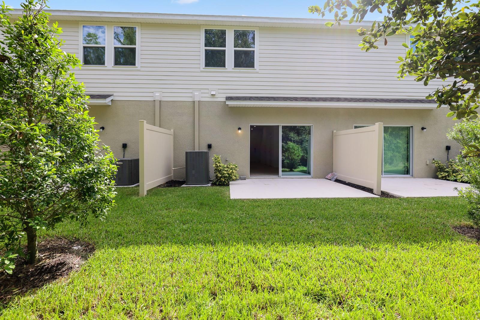Listing photo id 17 for 2097 Hallier Cove
