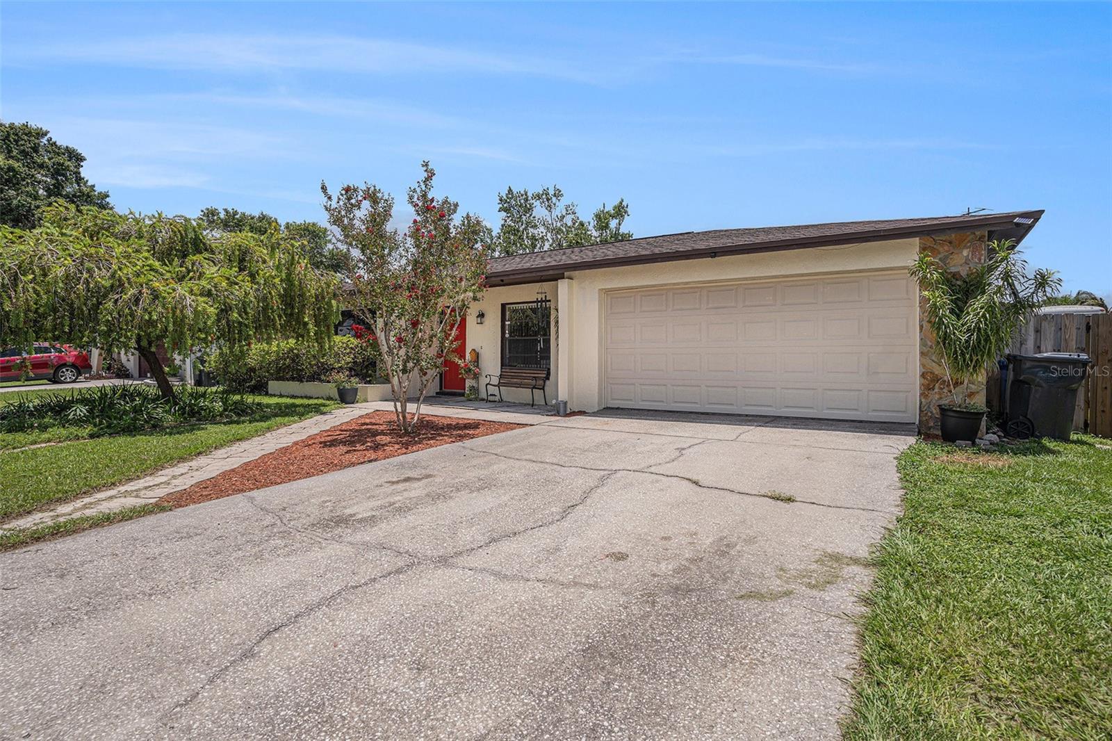 Image 2 of 28 For 750 Caliente Drive