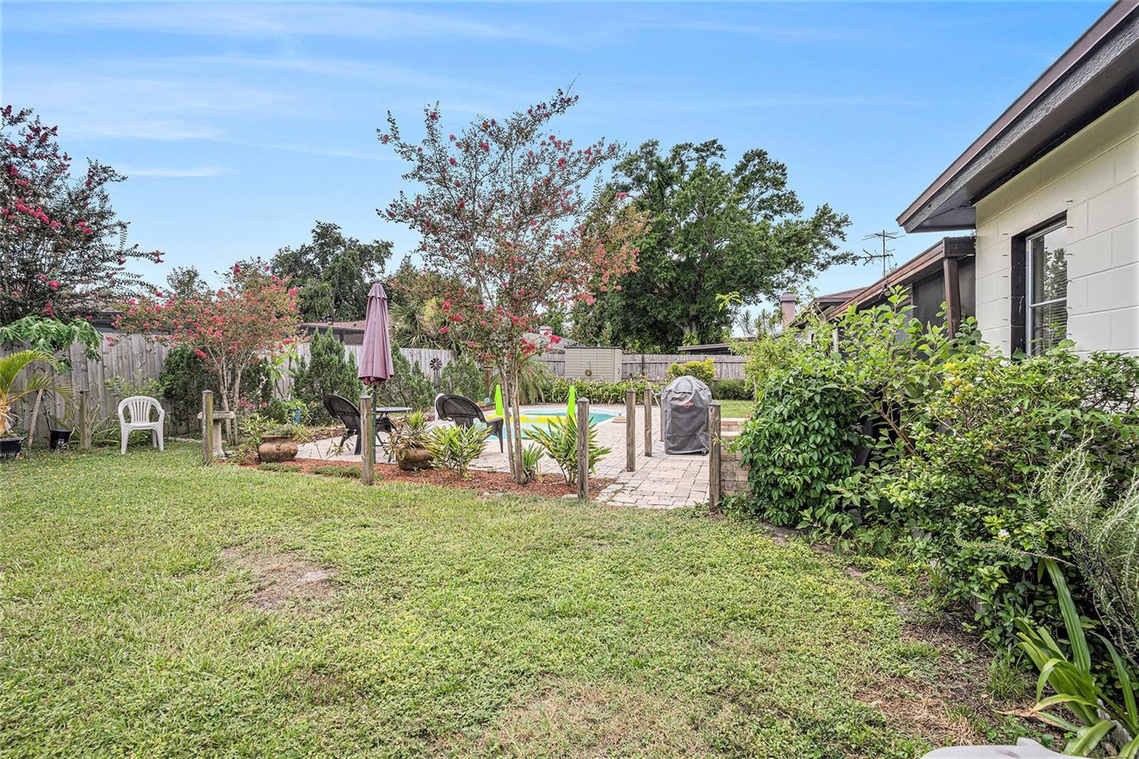 Image 28 of 28 For 750 Caliente Drive
