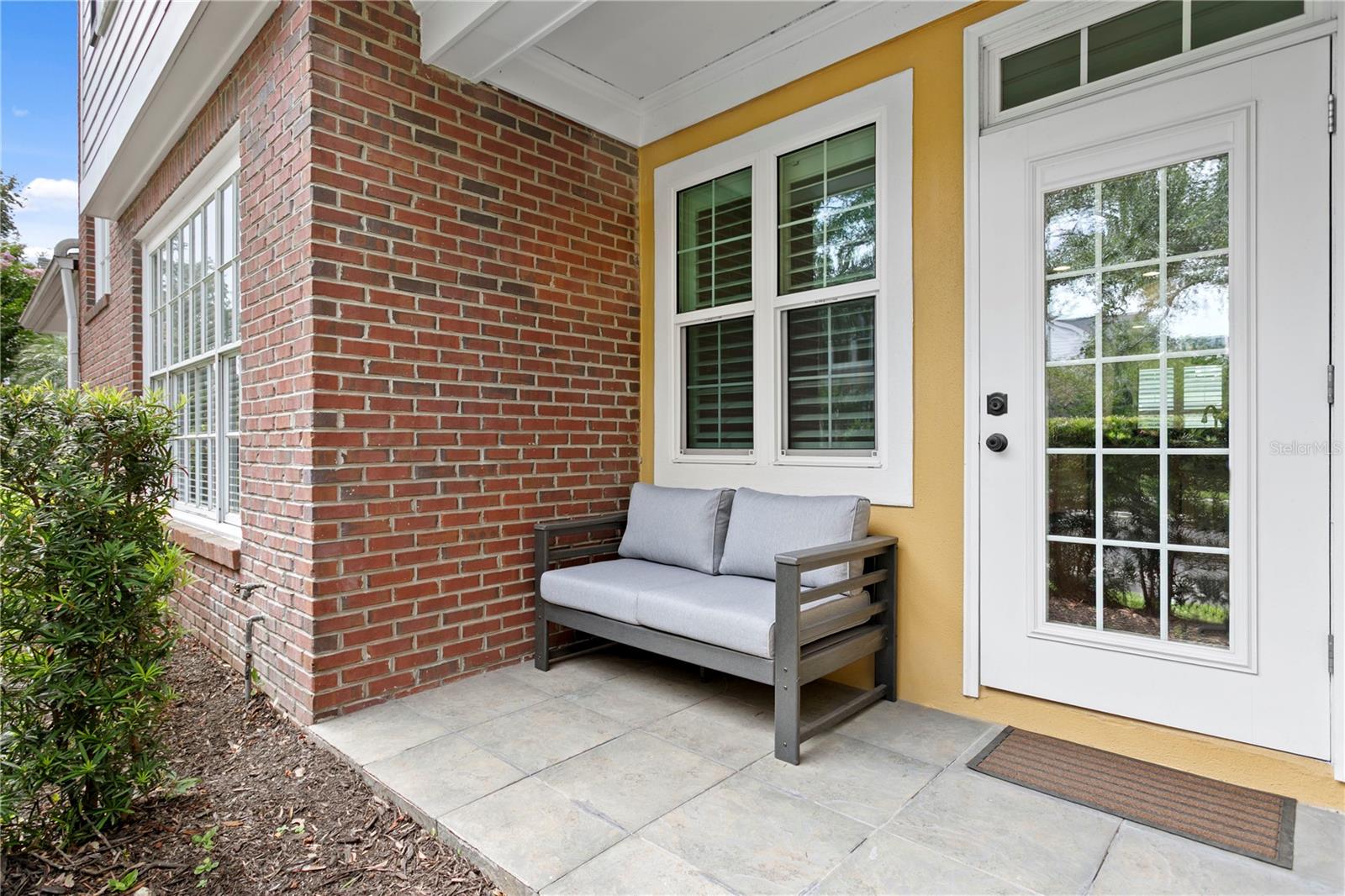 Image 21 of 72 For 305 Sea Island Way
