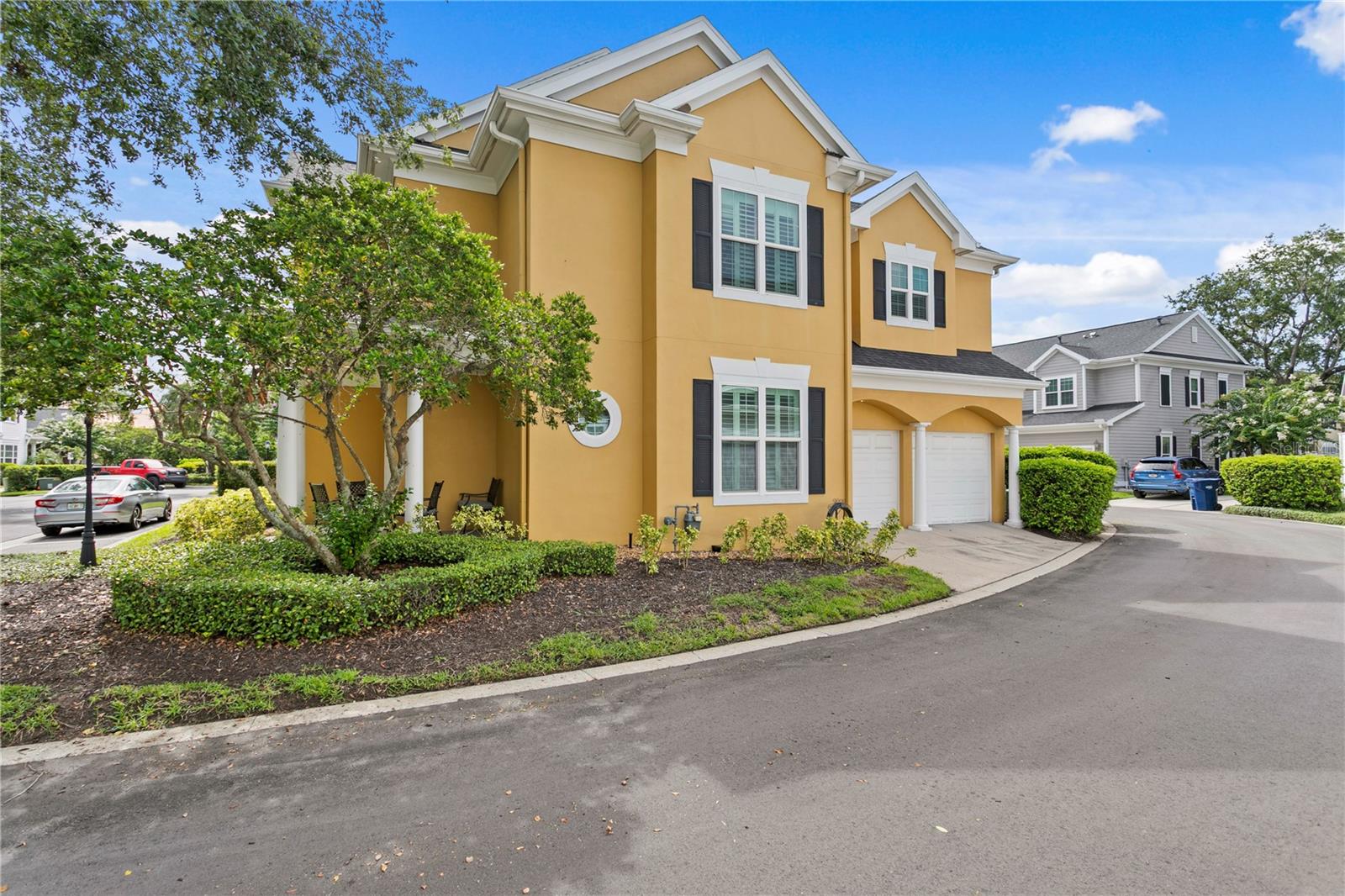 Image 3 of 72 For 305 Sea Island Way