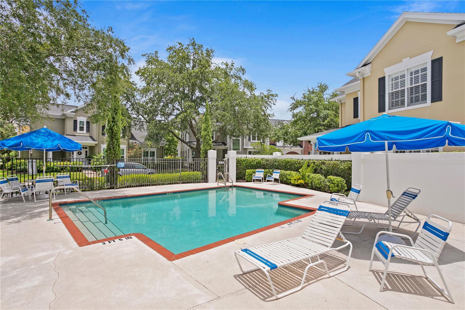 Image 53 of 72 For 305 Sea Island Way