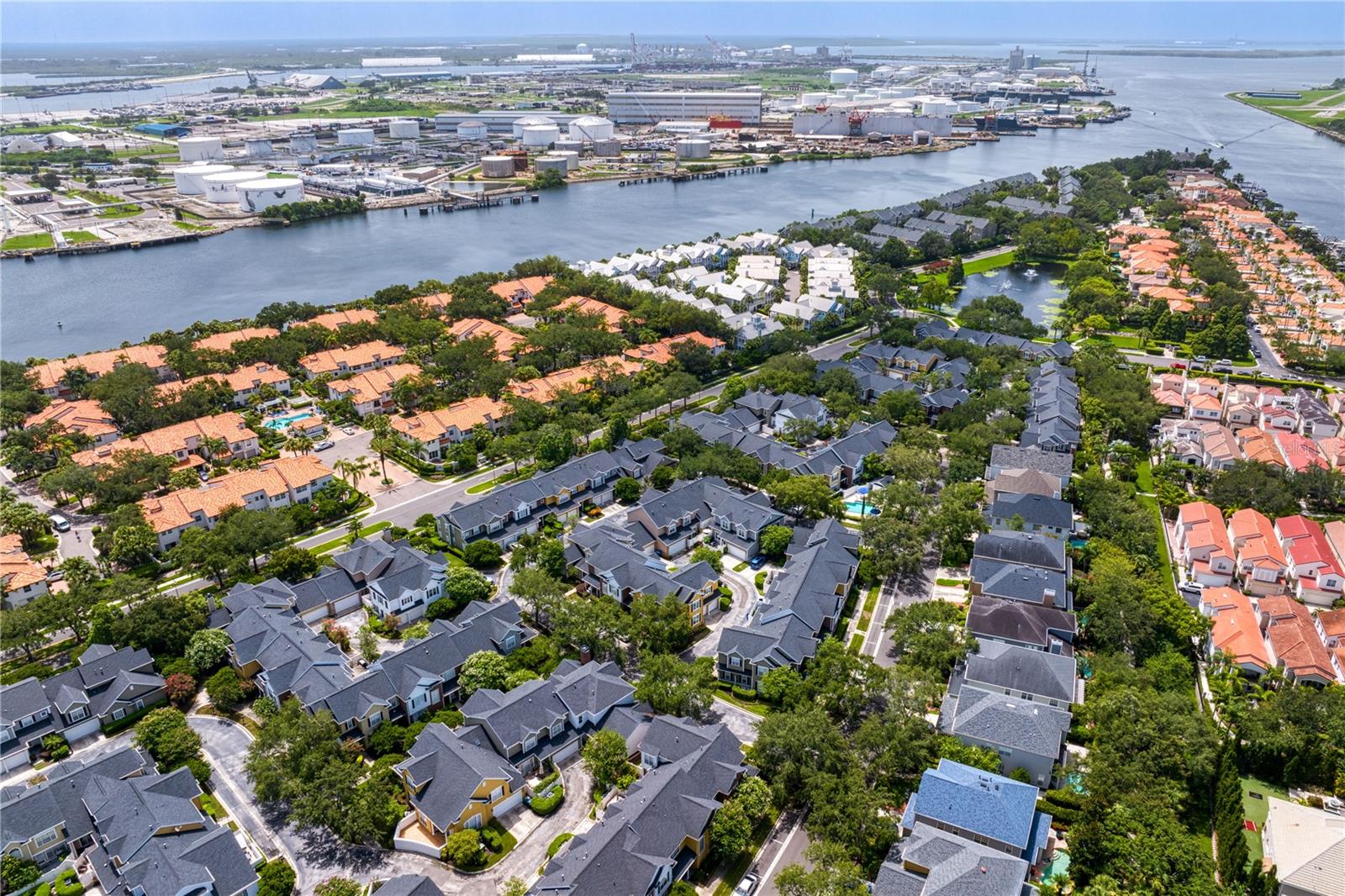 Image 68 of 72 For 305 Sea Island Way