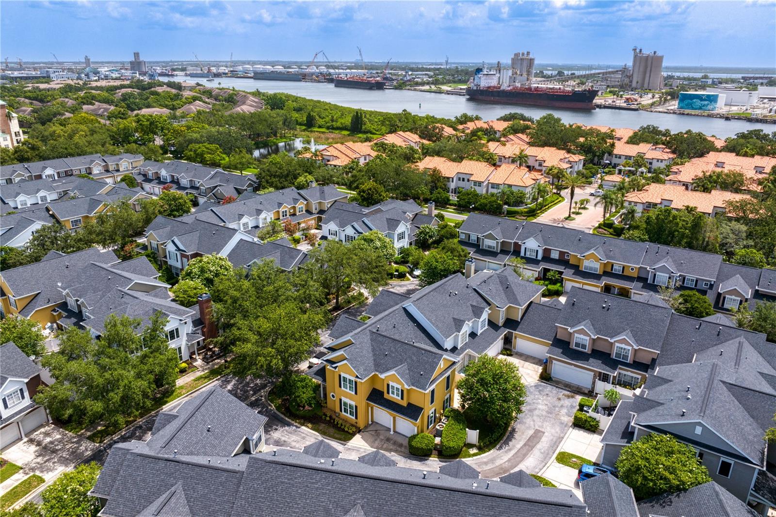 Image 70 of 72 For 305 Sea Island Way