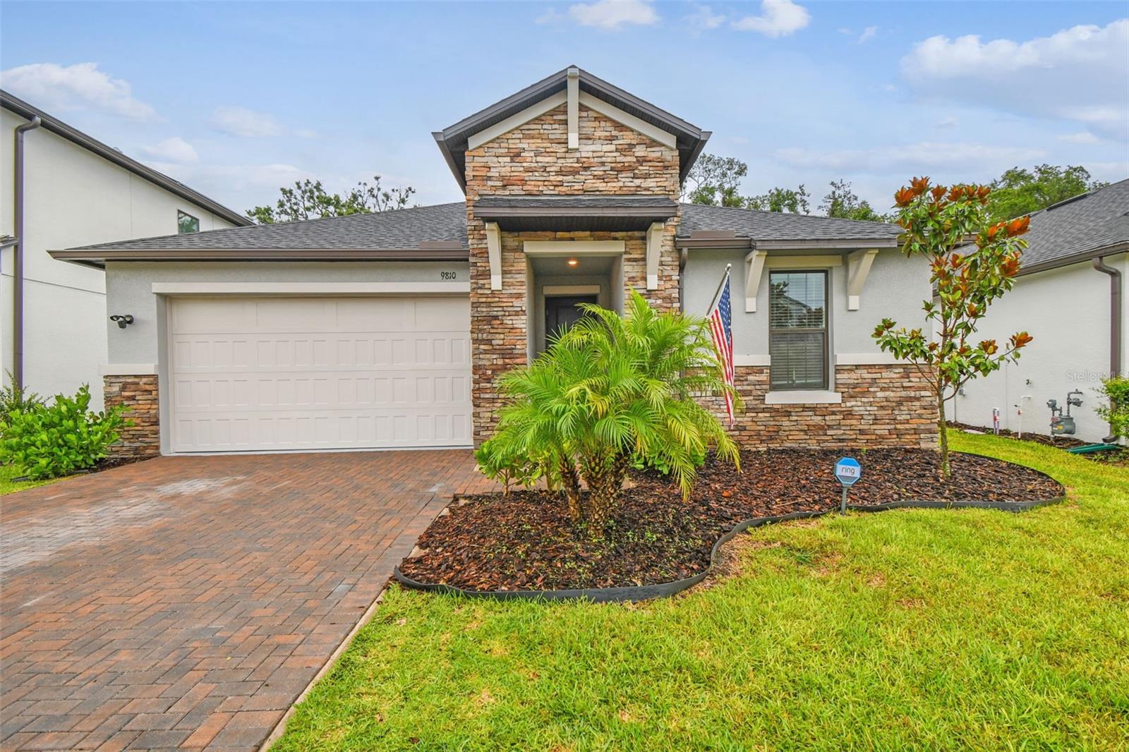 Image 2 of 97 For 9810 Carabiner Way
