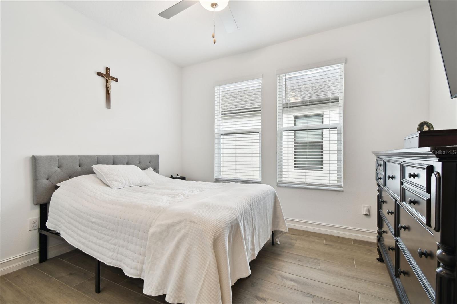 Image 43 of 97 For 9810 Carabiner Way