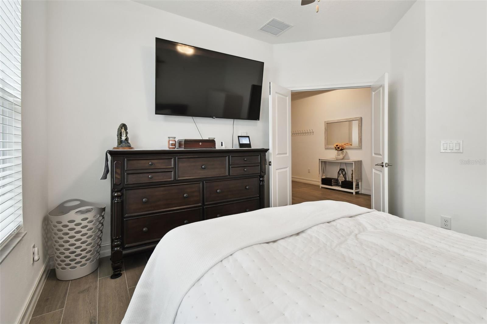 Image 46 of 97 For 9810 Carabiner Way