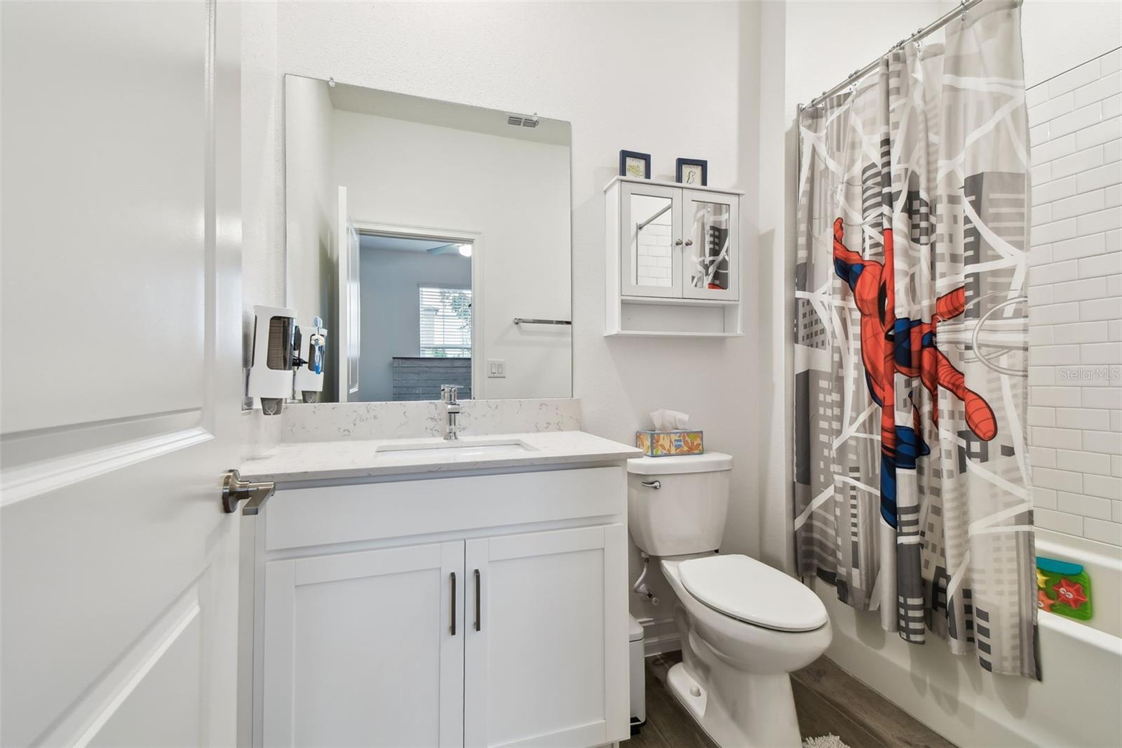 Image 49 of 97 For 9810 Carabiner Way