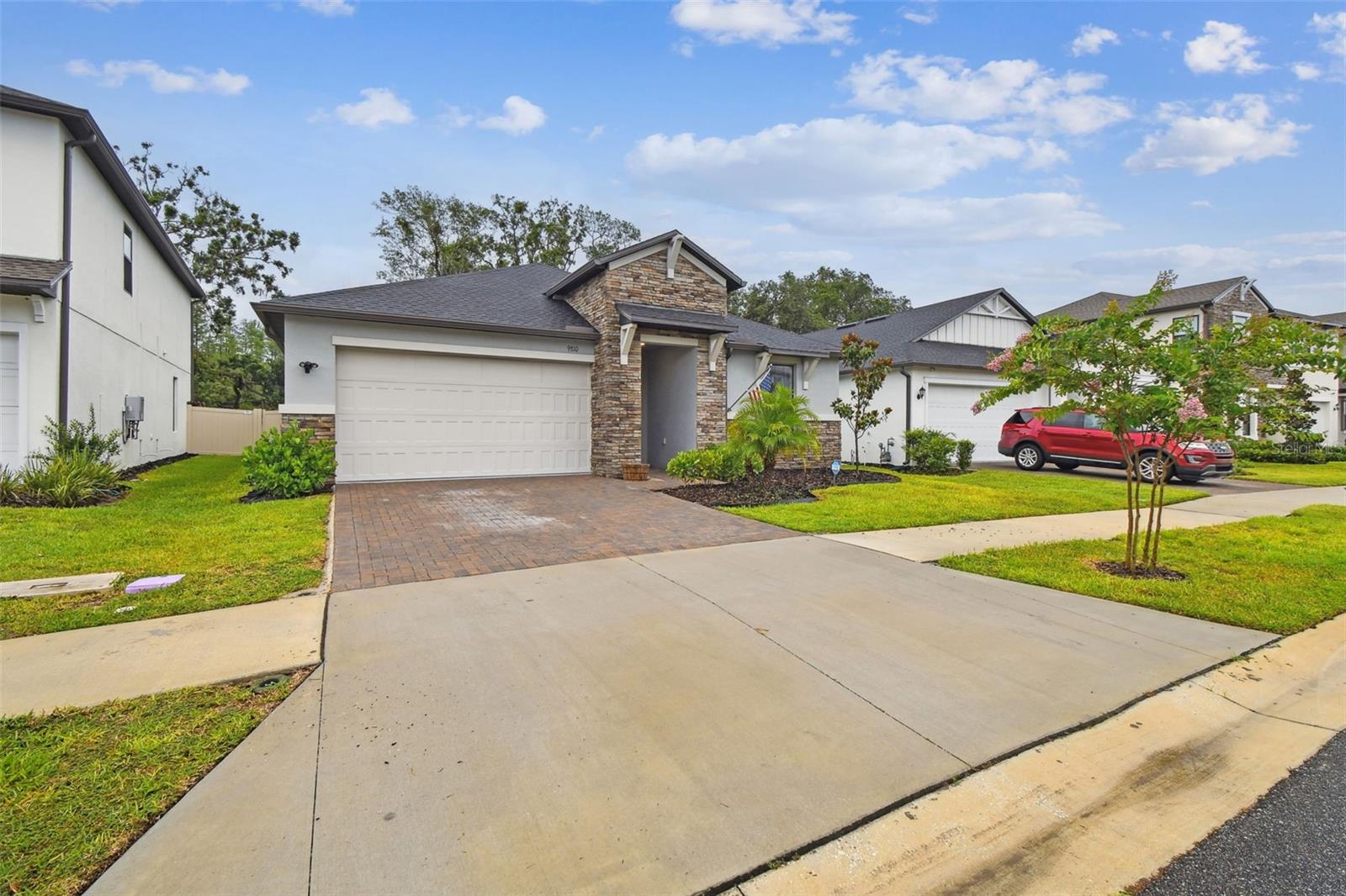Image 5 of 97 For 9810 Carabiner Way