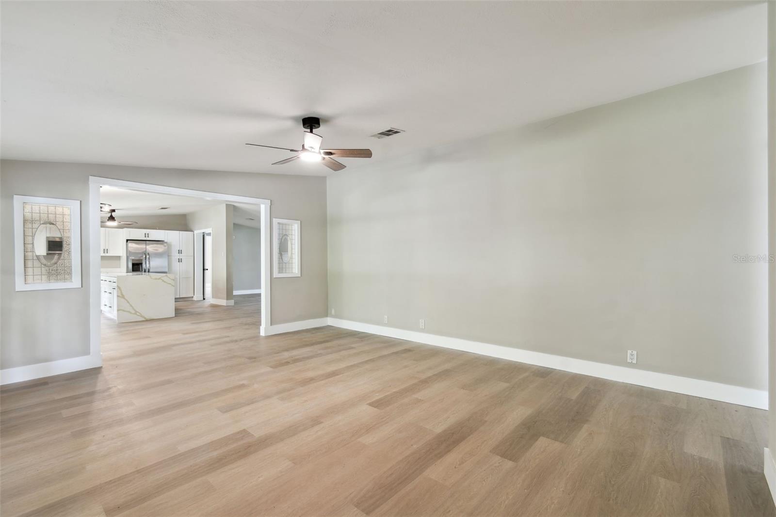 Image 12 of 100 For 26771 Deacon Loop