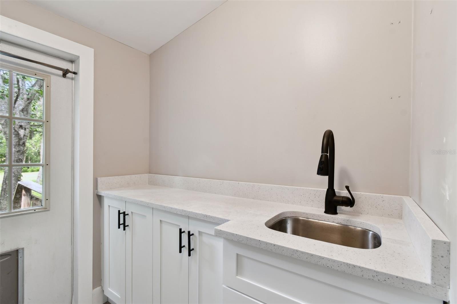Image 66 of 100 For 26771 Deacon Loop