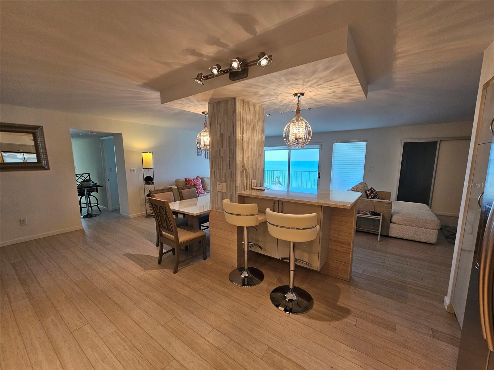 Image 18 of 59 For 2295 Gulf Of Mexico Drive 83s