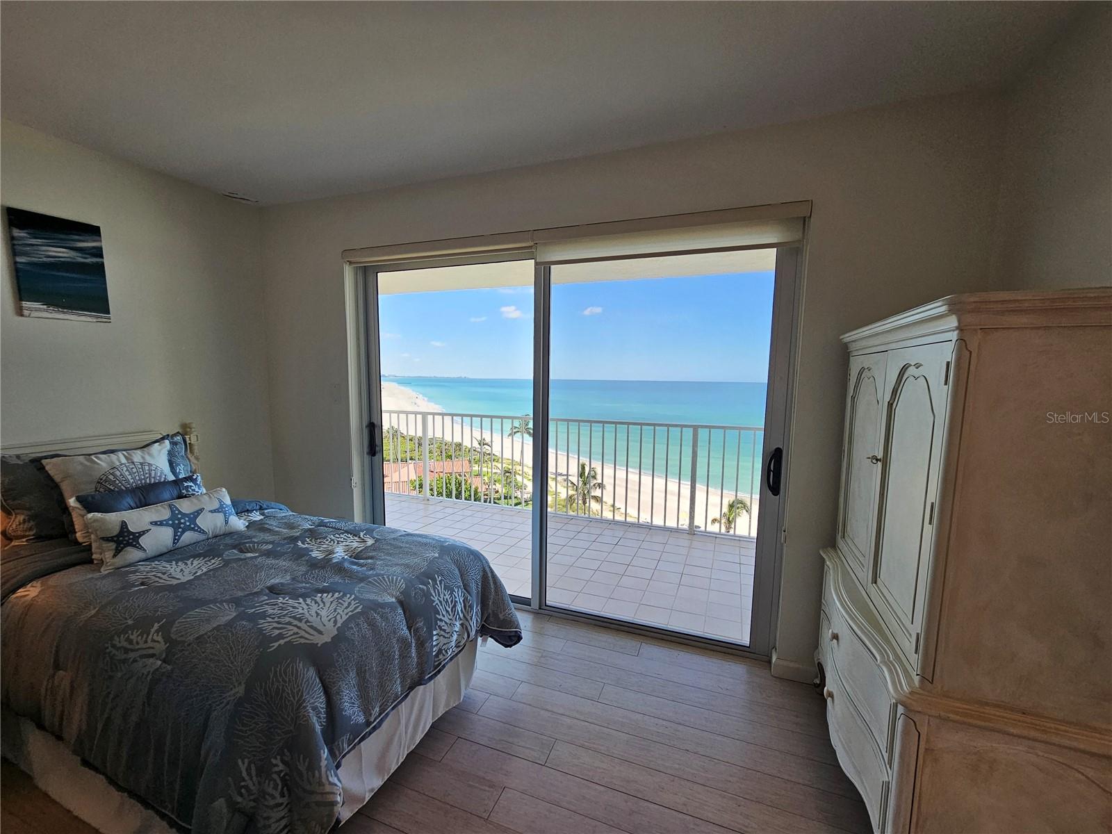 Image 27 of 59 For 2295 Gulf Of Mexico Drive 83s
