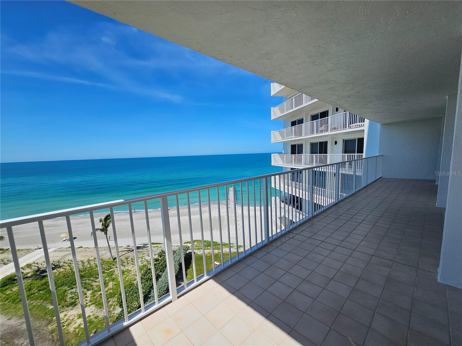 Image 43 of 59 For 2295 Gulf Of Mexico Drive 83s