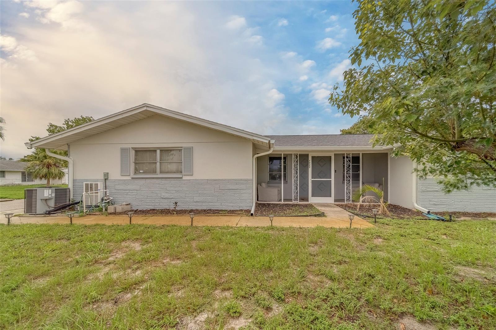 Image 30 of 50 For 7922 Lilac Drive