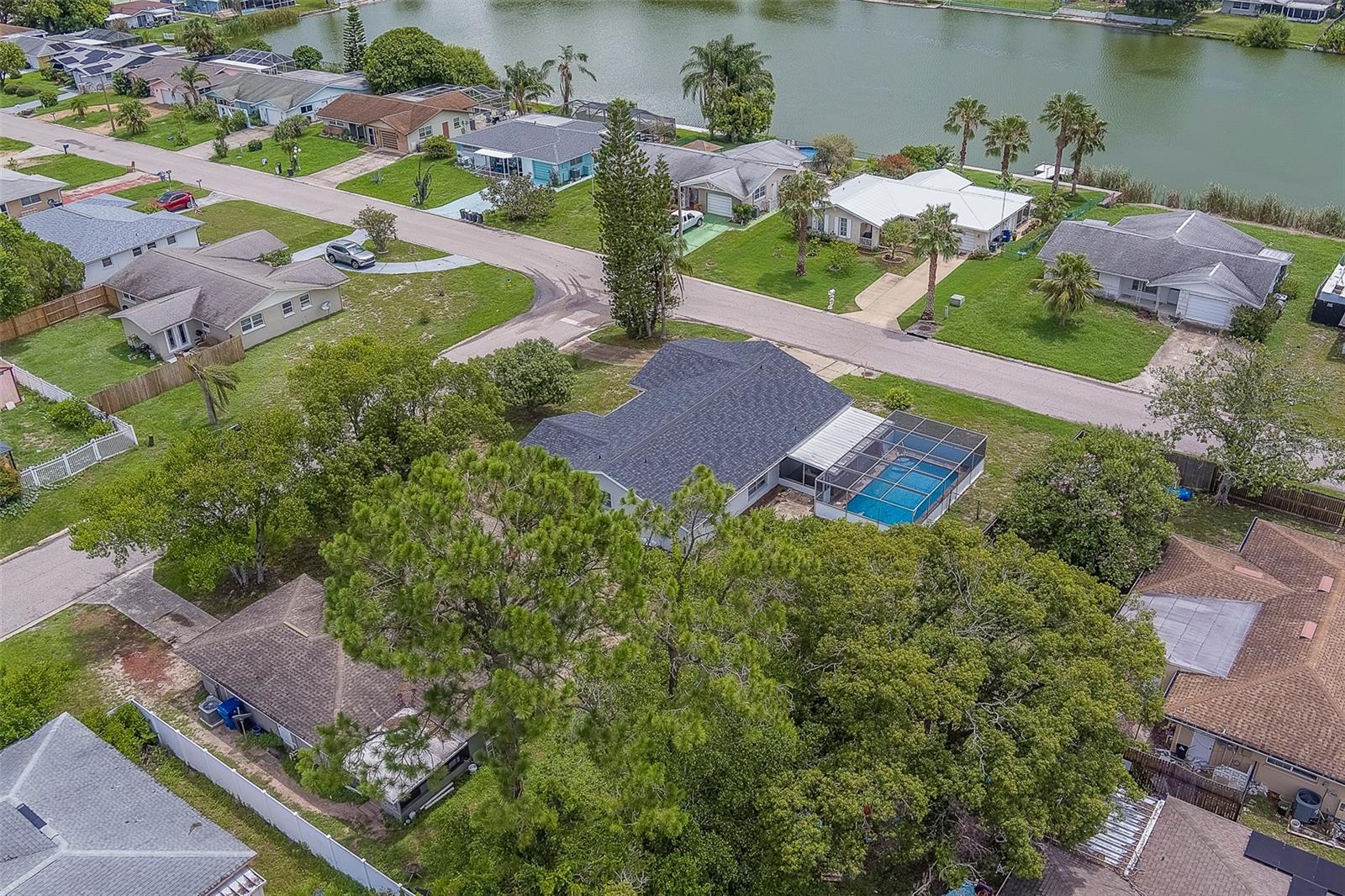 Image 39 of 50 For 7922 Lilac Drive