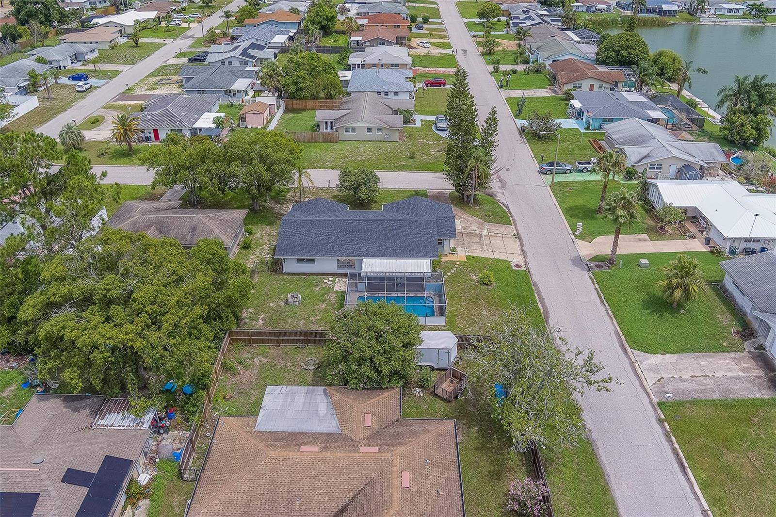 Image 46 of 50 For 7922 Lilac Drive