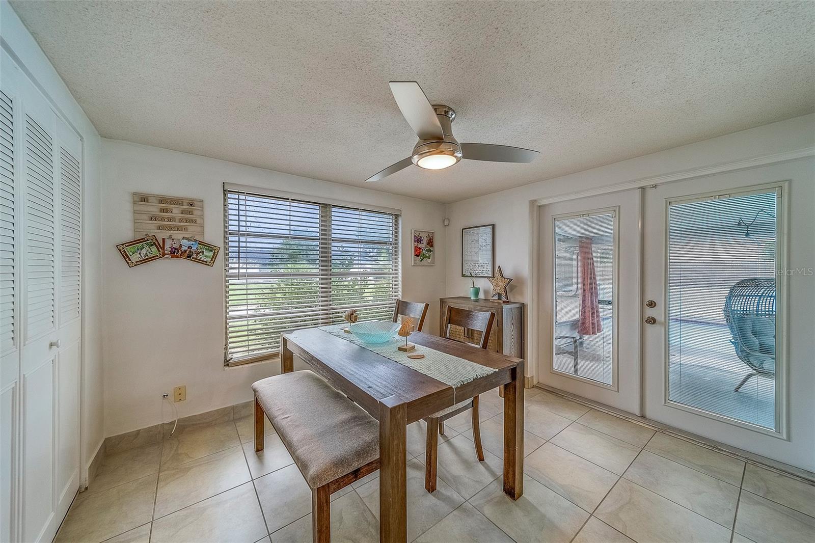 Image 7 of 50 For 7922 Lilac Drive