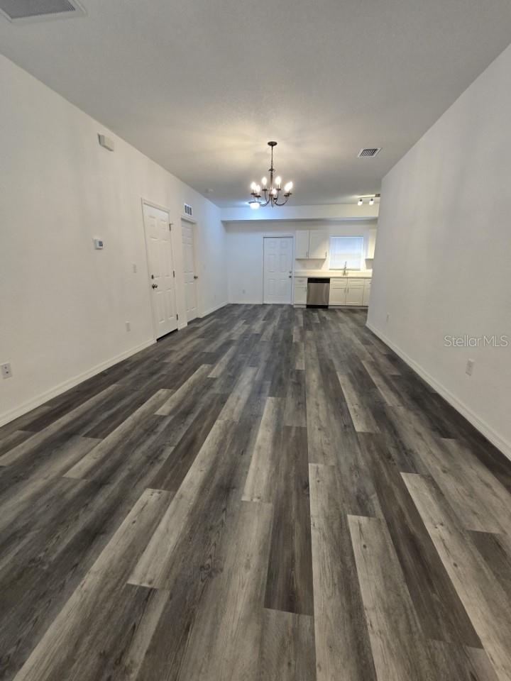 Image 2 of 19 For 710 Alabama Street