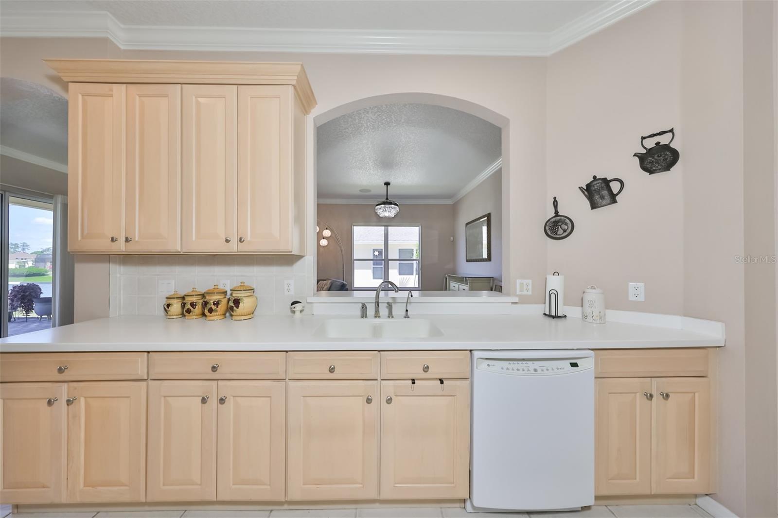 Image 16 of 46 For 1007 Emerald Dunes Drive
