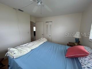 Listing photo id 14 for 9724 36th Street N