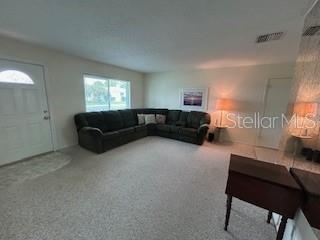 Listing photo id 5 for 9724 36th Street N
