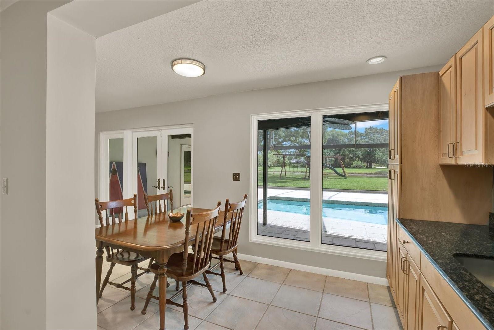 Image 20 of 74 For 4323 Middle Lake Drive