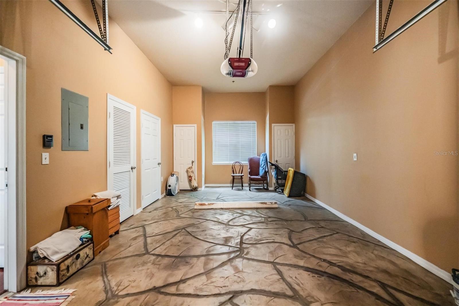 Image 24 of 32 For 501 Knights Run Avenue 3101