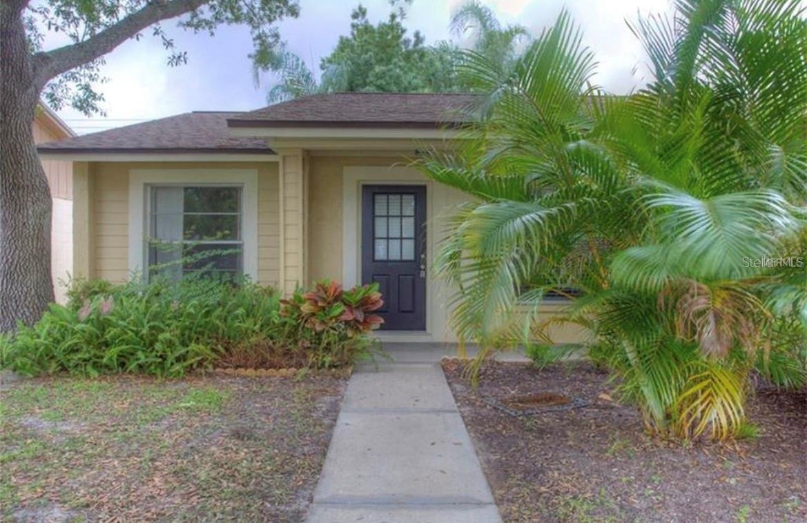 Image 3 of 23 For 1761 Lakeview Village Drive