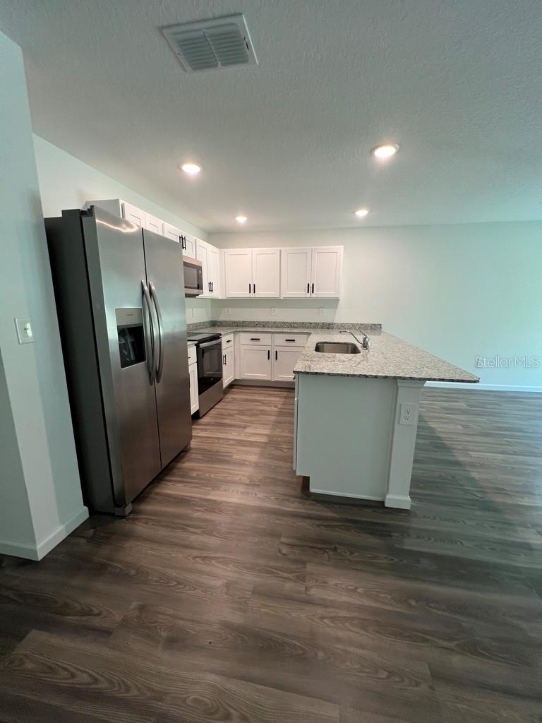 Image 2 of 16 For 9131 Swiss Road
