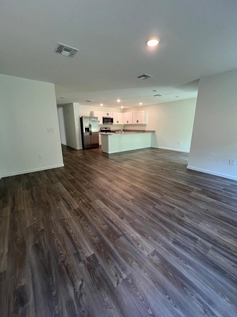 Image 5 of 16 For 9131 Swiss Road