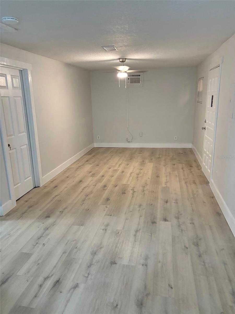 Image 7 of 27 For 4211 13th Street