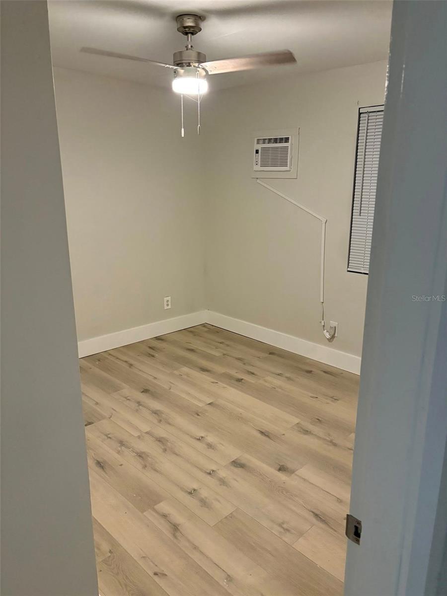 Image 8 of 27 For 4211 13th Street